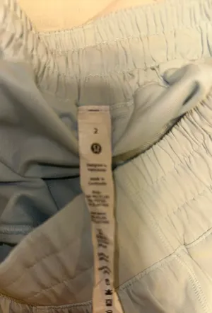 Lululemon Shorts thumbnail 5