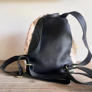 Disney Loungefly Winnie the Pooh Bees and Honey Backpack Bag #C250557 thumbnail 5