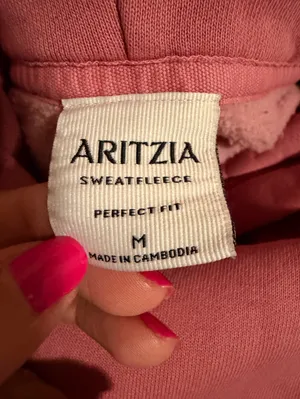 Aritzia Cozy Sweatfleece Perfect Hoodie size small vintage frozen berry NWOT thumbnail 15