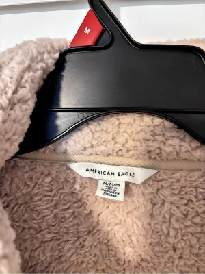 American Eagle Teddy Fleece Jacket in Beige Size Medium thumbnail 2