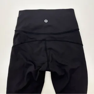 Lululemon In Movement Tights 25” thumbnail 5