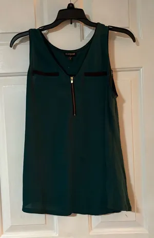 Express Green Top thumbnail 1