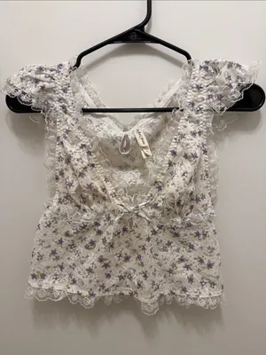For love and lemons lavender field top thumbnail 2