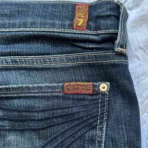 7 For All Mankind Dark Blue Capris thumbnail 3