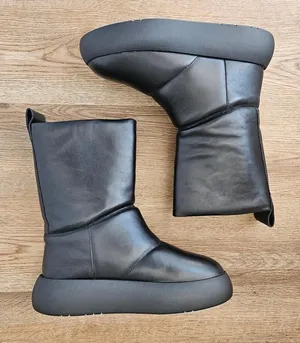 Vagabond Aylin Puffer Tall Boots Black Leather Women's Size 8 Sold Out‎ UO thumbnail 1