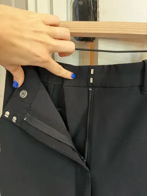 Abercrombie & Fitch Women's Tailored Flare Pant thumbnail 4