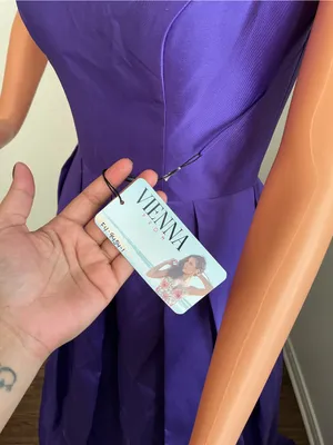 Vienna Prom Bold Purple Satin Ball Gown Size 2 NWT thumbnail 5