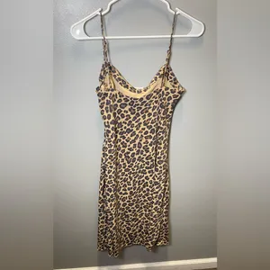 Abercrombie & Fitch NEW‎ Women's Leopard Slip Midi Dress Size Small thumbnail 2