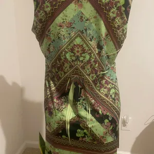 Apt. 9 Blouse Size M, Worn Once.🛍 thumbnail 3
