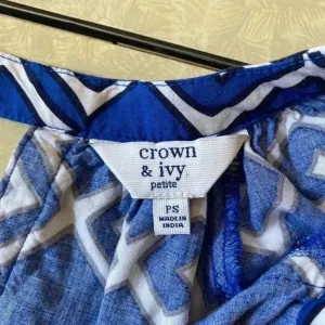 Crown & Ivy Top Womens Blue Geometric Crochet‎ Trim 3/4 Bell Sleeve Petite Small thumbnail 5