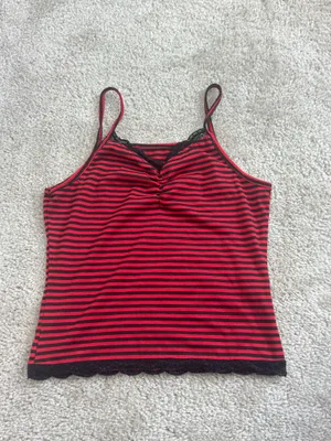 Red & Black Tank Top Size XS thumbnail 2