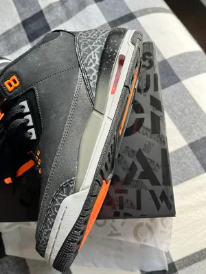 Jordan Air 3 Retro “Fear” thumbnail 4
