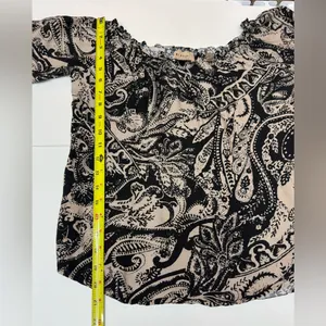 Elie Tahari Paisley Viscose off-the-shoulder blouse Top Size M thumbnail 8