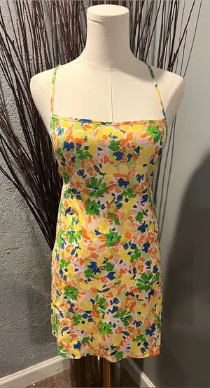 🌼Nwt Sky To Moon Yellow Floral Mini Dress Size Small🌼 thumbnail 1
