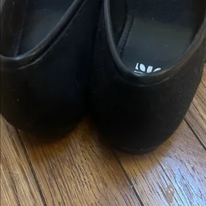 Black Mary Jane Ballet Flats with Gold Accents thumbnail 4