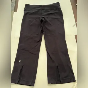 Lululemon  capei slit bottom size 6 thumbnail 2
