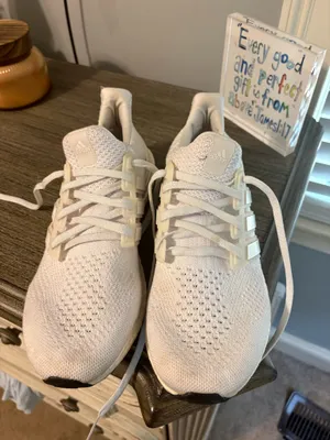 Men’s Ultra Adidas Boost thumbnail 2