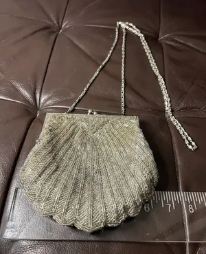 Vintage Hand Beaded Silver Art Deco Evening Bag Purse Chain Strap Ball Clasp thumbnail 1