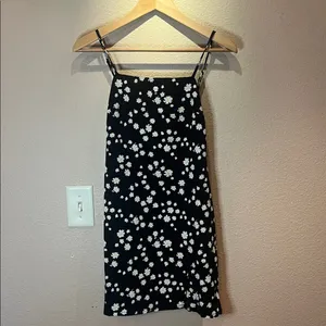 Princess Polly Adriana Mini Dress Smocked Back Daisies Floral Size 2 thumbnail 3