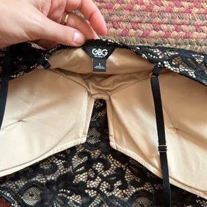 Gbg Los Angeles Black & Cream Lace Thong Bodysuit thumbnail 4