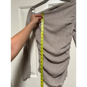 Zara Taupe Ruched Long Sleeve Off Shoulder Top M thumbnail 6