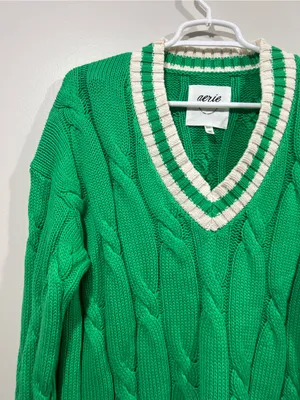 Aerie Green Cable-Knit V-Neck Sweater with Ivory Trim Size Small thumbnail 2