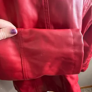NWT C & A Red Leather Zip thumbnail 9
