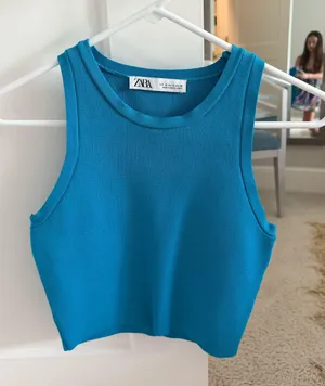 ZARA Top Crop thumbnail 1
