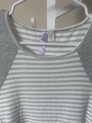 Women’s Francesca's Top thumbnail 2