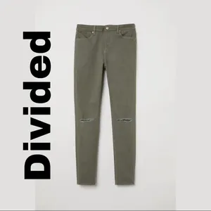 ✨2xHP✨Skinny Regular Ripped Jeans✨ thumbnail 2