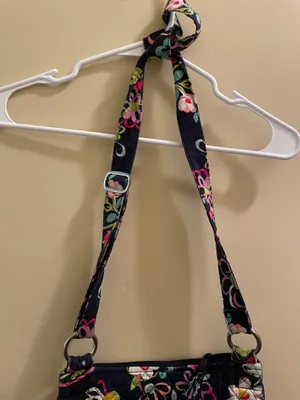 Retired Vera Bradley Hipster Crossbody Purse Bag Ribbons Pattern Breast Cancer thumbnail 7
