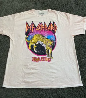 Def Leppard High N Dry Oversized Size 1X/2X thumbnail 1