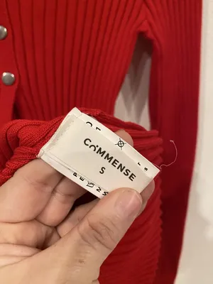 COMMENSE Cardigan Sweater Womens Small Red Ribbed V Neck Button Front Knit Top thumbnail 3