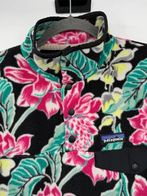 Patagonia Synchilla Snap-T Fleece Women S Manoa Black Floral MOBK SP15 thumbnail 4
