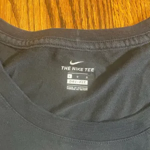 Nike Women's Black Dri-FIT Script-Logo Training T-Shirt Size L thumbnail 5