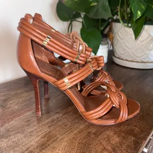 Tory‎ Burch Audrianna Knotted Leather Heeled Sandals Dressy - Tan Size 8M thumbnail 6