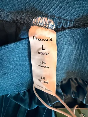 Halara L Pleated Satin Midi Skirt In Blue Size L Lightweight Fabric NWT thumbnail 4