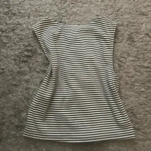 Black and white striped tank top with lace detail #stripes Cropped; Forever 21 thumbnail 3