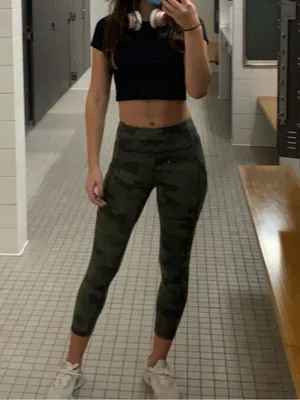Lululemon Fast and Free Tight 7/8 thumbnail 3