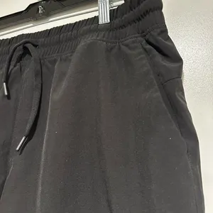 90 Degrees by Reflex Black Running Shorts Women's Size XL. Folded Hem. Pockets. thumbnail 7