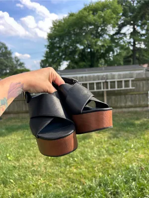 Universal Threads Nwt Naomi‎ Wood Wedge Heels with Memory Foam Insole - size 7.5 thumbnail 8