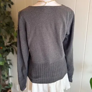 Ralph Lauren Gray Long Sleeve Sweater Ribbed Waist Women's Size Medium thumbnail 4
