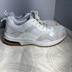 Skechers White and Light Gray Mesh Suede Lace-Up Sneakers size 8 thumbnail 12