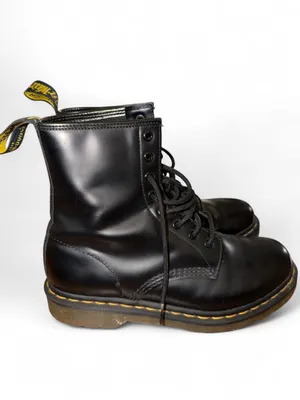 Dr. Martens Boots Combat thumbnail 3