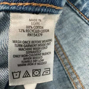 Aeropostale Mom Jeans Medium Wash Distressed Ripped High Rise Denim thumbnail 5