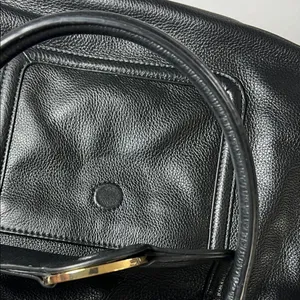 Tory Burch Black Leather Shoulder Bag with Gold Accents D10 thumbnail 6