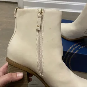 NEW Dr. Scholl's Shoes Women's Ride Away Mid Shaft Boots Calf in White Cap thumbnail 7
