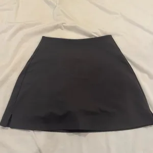 Girlfriend collective Moon Sport Skort thumbnail 3