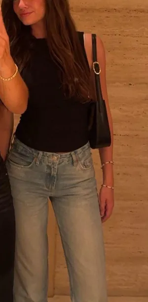 ZARA Mid-Rise Wide-Leg Jeans thumbnail 3