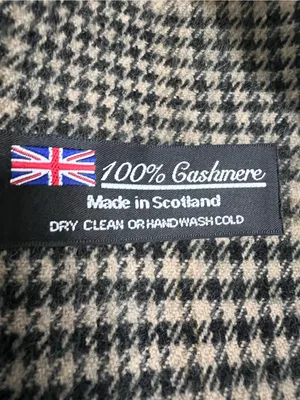 Classic Houndstooth Fringe Shawl Scarf 100% cashmere made in Scotland Neutral thumbnail 2